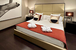AZZ LANGREHOTEL&SPA