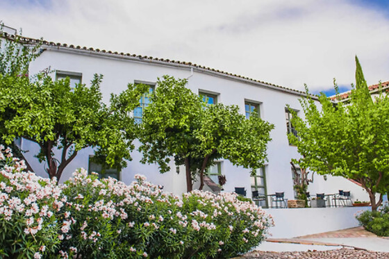 Una noche con desayuno y cena para 2 en Hotel Molino del Arco**** en Ronda (Málaga)