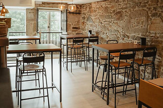 Una comida o cena para 2 en Restaurante DeLito en Santiago de Compostela (A Coruña)