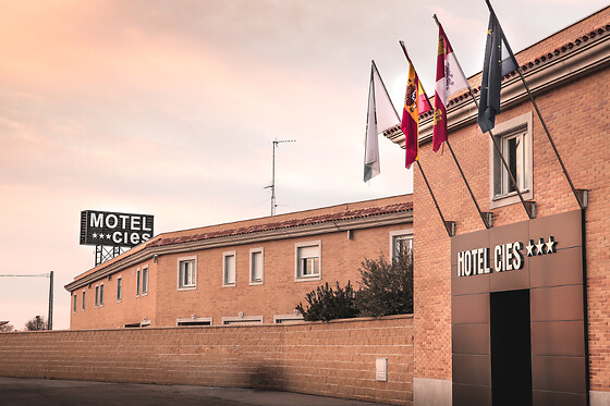 MOTEL CIES - photo 0