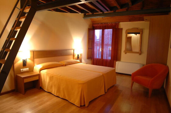 HOTEL RURAL LA CASA DEL CUBÓN - photo 5