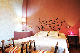 HOSTAL LOS OTEROS