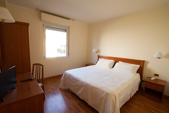 Hotel Santa Lucia - photo 6