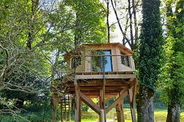 Camping 4* des Sources Chaudes