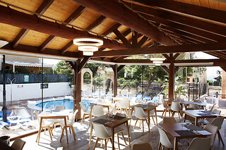 Una noche con cena para 2 en Hotel Calas de Alicante*** en Alicante