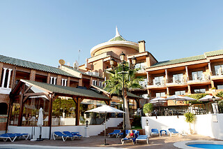 Una noche con cena para 2 en Hotel Calas de Alicante*** en Alicante