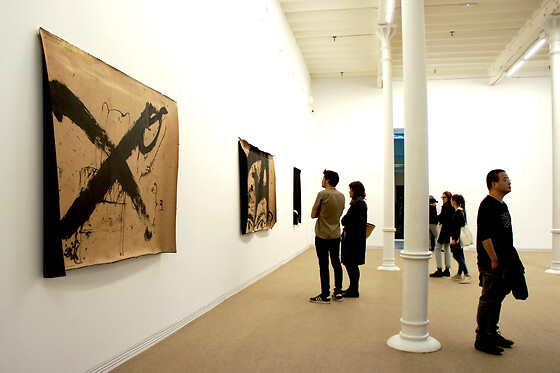 Dos entradas al Museu Tapies para 2 con Travels Crack en Barcelona