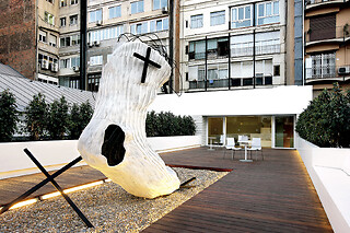 Dos entradas al Museu Tapies para 2 con Travels Crack en Barcelona