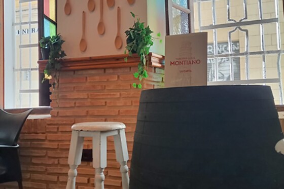 TABERNA LOLA MONTIANO - photo 1