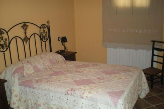 Una noche en apartamento con bañera hidromasaje y desayuno para 2 en Esencias de la Alcarria en Hueva (Guadalajara)