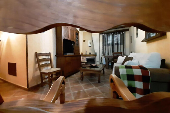 Una noche en apartamento con bañera hidromasaje y desayuno para 2 en Esencias de la Alcarria en Hueva (Guadalajara)
