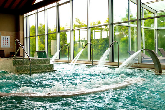 Una noche con desayuno y experiencia bienestar para 2 en Hotel Spa Attica21 Villalba en Villalba (Lugo)