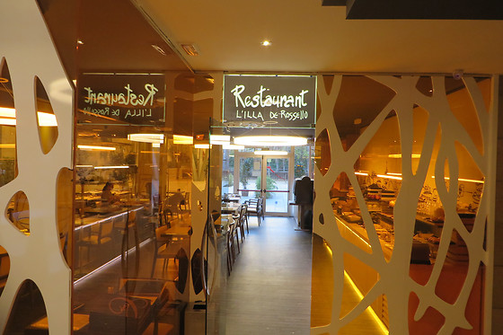 HOTEL EVENIA ROSSELLÓ - photo 2