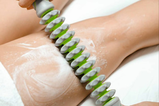 Un tratamiento corporal para 2 en Centro de Estética Jade en San Sebastián de los Reyes (Madrid)