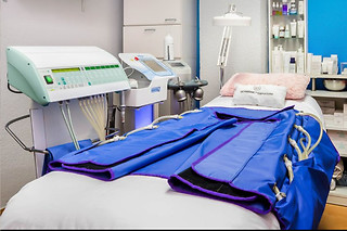 Un tratamiento corporal para 2 en Centro de Estética Jade en San Sebastián de los Reyes (Madrid)