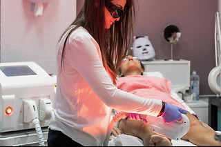 Un tratamiento corporal para 2 en Centro de Estética Jade en San Sebastián de los Reyes (Madrid)