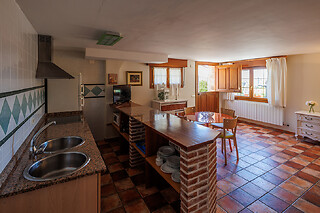 Una noche en apartamento I para 3 en Casa rural El Olmo en El Rasillo de Cameros (La Rioja)