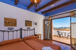 HOTEL RURAL ALMAZARA