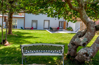 Dos noches para 2 adultos y 1 niño en Mar do Ézaro Boutique Hotel en Dumbría (A Coruña)