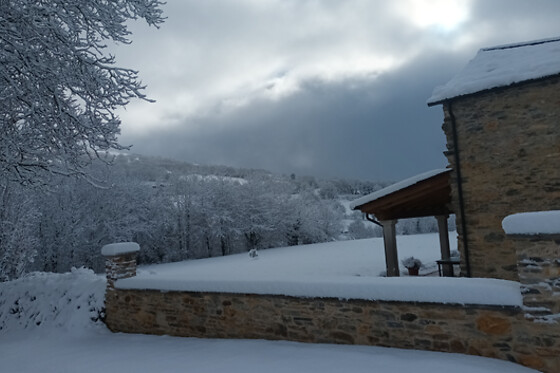 Una noche con desayuno para 2 en Casa Os Prados da Albela en Triacastela (Lugo)