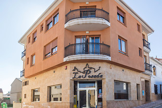 Una noche con desayuno para 2 en Hostal La Posada de Higueruela en Higueruela (Albacete)