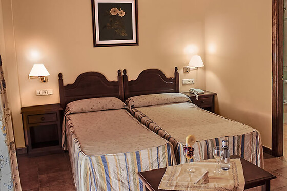 HOTEL ASADOR ALBENZAIRE - photo 0