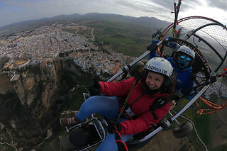 Un vuelo en paramotor para 2 en Volar Andalucía en Ronda (Málaga)