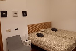 LAS 5 BES BED & BREAKFAST