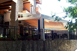 HOTEL EL PUENTE