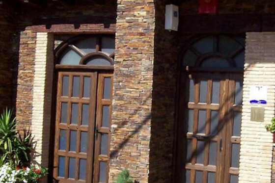 HOTEL EL PUENTE - photo 7