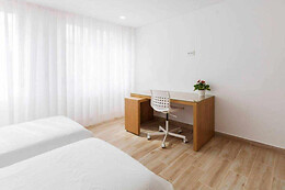 CENTRAL SUITES