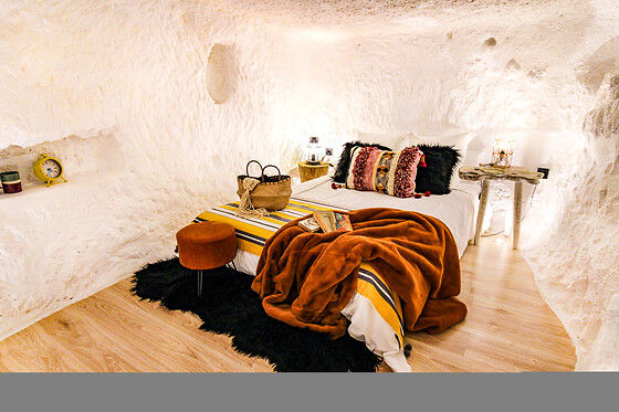 Una noche en suite para 2 en XUQ Lomas de Ruvira en Jorquera (Albacete)