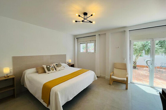 Una noche en habitación deluxe para 2 en Hotel Museo Lucainena** en Lucainena de las Torres (Almería)