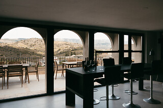 Una visita personalizada y cata de vinos para 2 en Clos Alkio en Gratallops (Tarragona)