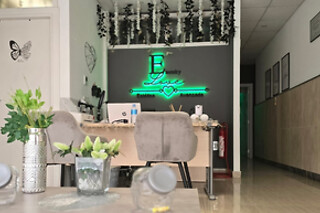 Una sesión Head & Body Spa VIP y tratamiento capilar para 1 en Eternity Love Estética en Murcia