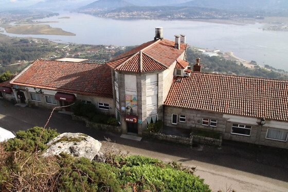 Una noche con desayuno para 2 en Hotel Alda Santa Trega* en A Guarda (Pontevedra)