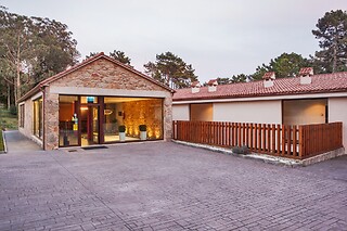 Una noche con desayuno para 2 en Hotel Alén do mar en Finisterre (A Coruña)
