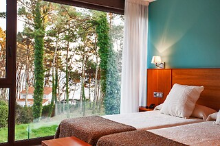 Una noche con desayuno para 2 en Hotel Alén do mar en Finisterre (A Coruña)