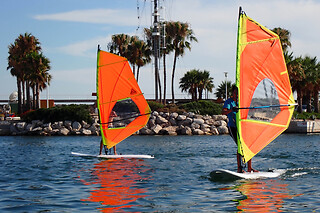 Alquiler de kayak o paddle surf para 4 en Real Club Náutico de Valencia en Valencia
