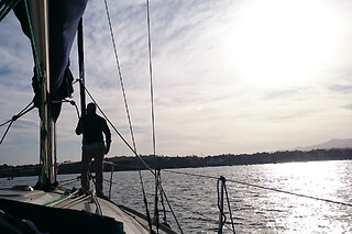 Una experiencia de navegación para grupo en Sailing and wine en Getxo (Vizcaya)