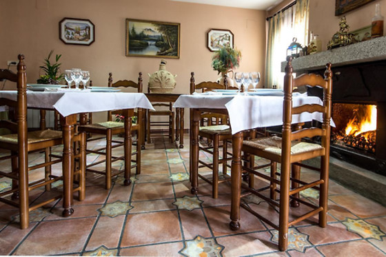HOTEL RURAL EL PARAISO DE GREDOS - photo 4