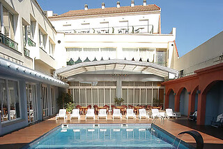 Una noche con experiencia bienestar para 2 en Hotel & Spa La Terrassa en Platja d'Aro (Girona)