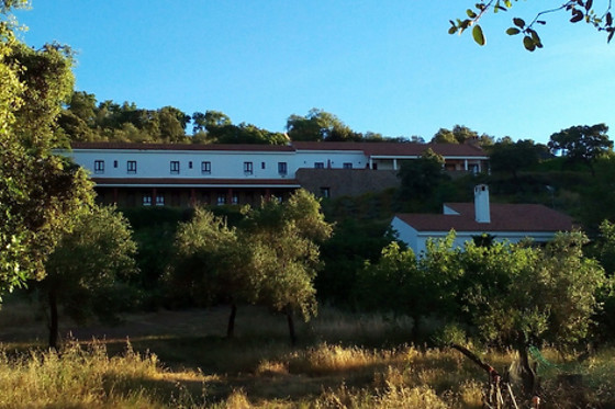 HOTEL LA ERA DE ARACENA - photo 2
