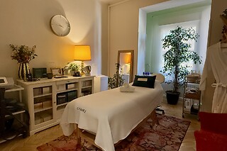 Un masaje relajante aromaterapia para 1 en Iralaultima's Beauty en Madrid