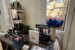 IRALAULTIMA BEAUTY CENTER