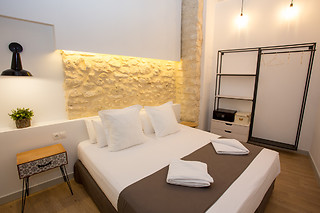 Dos noches en apartamento con desayunos para 2 en S30 Reina Victoria en Alicante