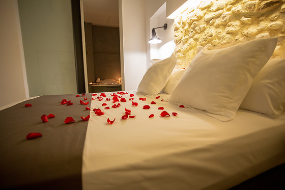 Dos noches en apartamento con desayunos para 2 en S30 Reina Victoria en Alicante