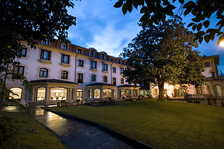 Una noche con experiencia bienestar para 2 en Silken Gran Hotel Durango**** en Durango (Bizkaia)