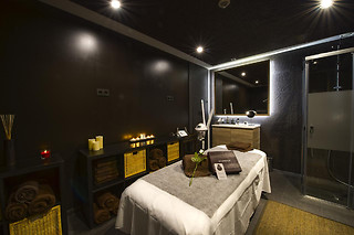 Una noche con experiencia bienestar para 2 en Silken Gran Hotel Durango**** en Durango (Bizkaia)