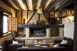 Una noche en suite con cena y experiencia bienestar para 2 en Hotel Rural Orgullo Rural**** en Bermellar (Salamanca)